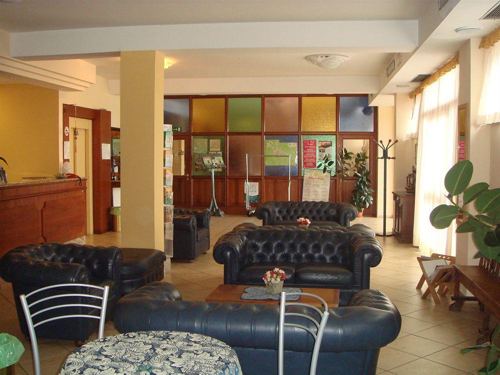 Hotel Vico Alto Сиена Интерьер фото